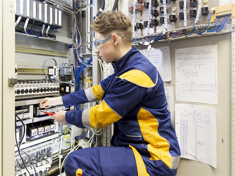 Elektroniker/in - Betriebstechnik